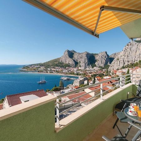 Nice Apartment In Omis With House Sea View 외부 사진